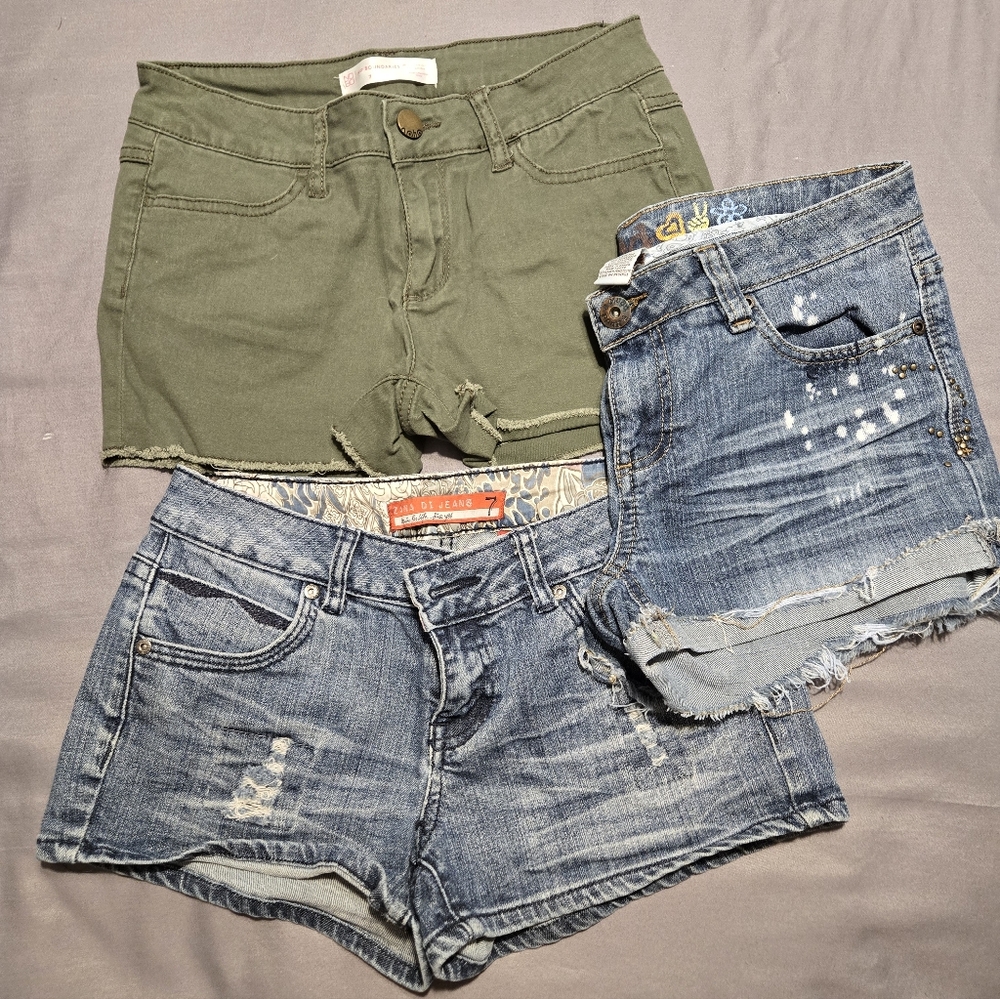 Stylish Green and Blue Denim Juniors Shorts